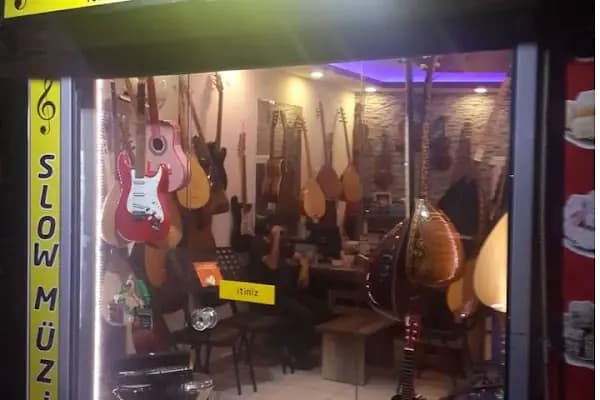 Slow Müzik Aletleri Mağazası - Müzik aletleri mağazası - Mersin Yenişehir