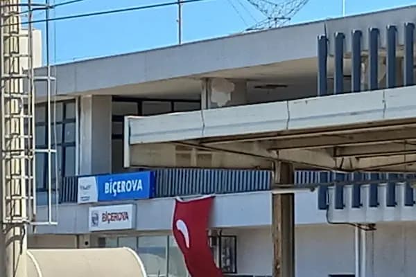 Biçerova Konteyner Deposu - Konteyner Hizmetleri - İzmir Aliağa
