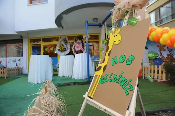 Giraffe Oyun Atolyesi - Oyun/Eğlence Merkezi - Ankara Ayaş