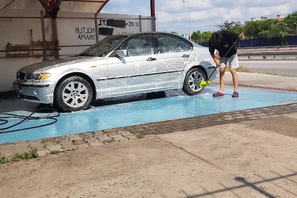 Palmiye oto kuaför - Araba Yıkama - Kocaeli Gölcük
