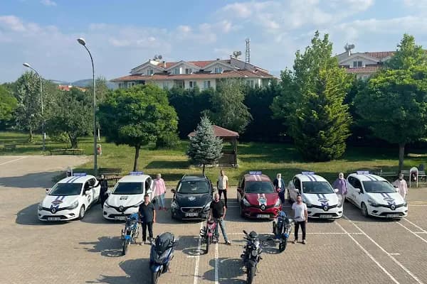 UZMAN16 SÜRÜCÜ KURSU - Sürücü Kursu - Bursa İnegöl