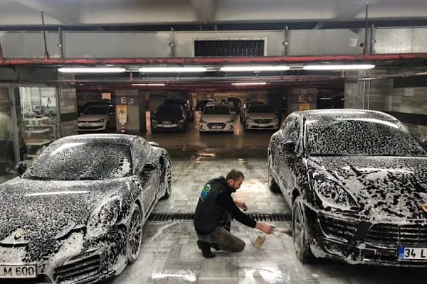 Newcarwax Oto Yıkama ve Oto Kuaför Hizmetleri - Araba Yıkama - İstanbul Başakşehir