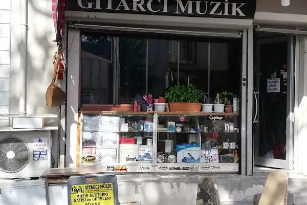 Gitarcı Müzik Mağazası ve Müzik Okulu - Müzik aletleri mağazası - Kocaeli İzmit