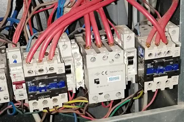 ÜNSAL ELEKTRİK - Elektrik Malzemeleri Satıcısı - Şanlıurfa Karaköprü