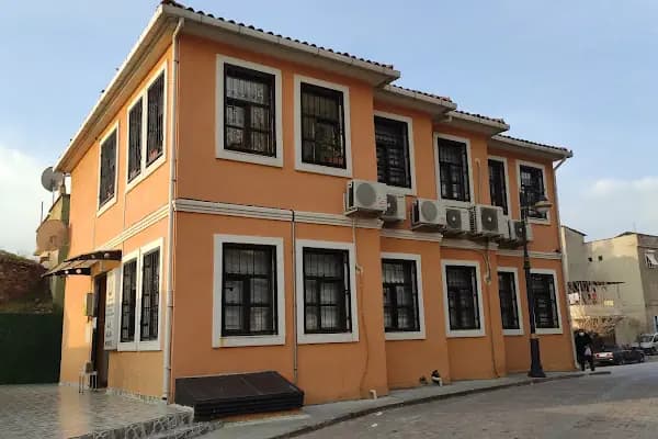 Bayındır 2 Nolu Öğretmen Emine Nihal Binark Aile Sağlığı Merkezi - Aile Hekimi - İzmir Bayındır