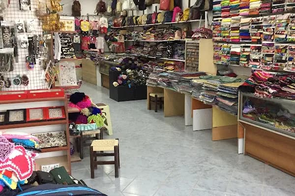 Sema Eşarp Dünyası - Kadın giyim mağazası - Denizli Pamukkale