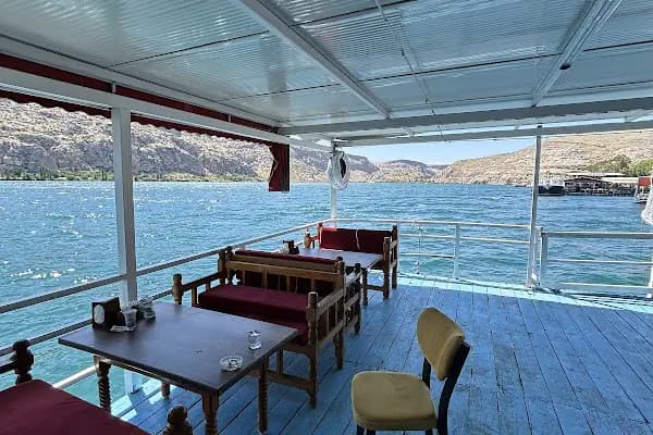 Öz Beyazsaray Restaurant - Restoran - Şanlıurfa Karaköprü