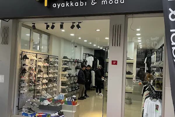 Spoutlet Sneakers Ayakkabı - Ayakkabı mağazası - İstanbul Pendik