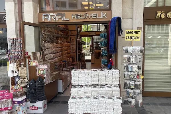 Aral Hediyelik - Hediyelik Eşya Mağazası - Konya Meram
