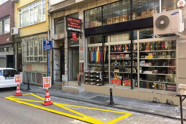 Beşinci Ayakkabı E&amp;T - Ayakkabı mağazası - İstanbul Bakırköy