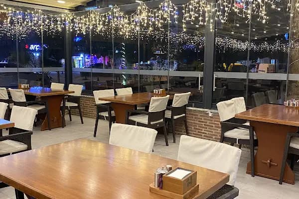 Gazipaşa Meydan Park - Restoran - Antalya Elmalı