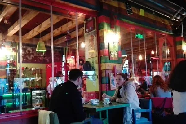 Sanat Evim Cafe - Kafe - İstanbul Büyükçekmece