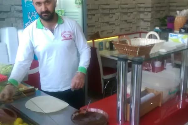 Adiyamanli cigköfteci mustafa - Çiğ Köfteci - Konya Akşehir