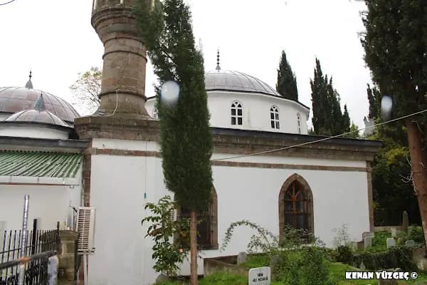 Ahievren Dede Türbesi - Dini Kurum - Trabzon Yomra