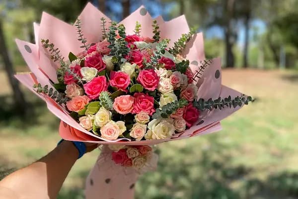 Green World Flowers / Çiçek Alemi - Çiçekçi - İzmir Bayraklı