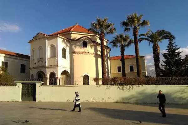 Santa Maria Katolik Kilisesi - Katolik Kilisesi - İzmir Konak