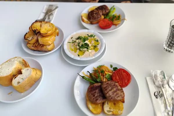 Kor Köfte - Köfteci - İzmir Aliağa