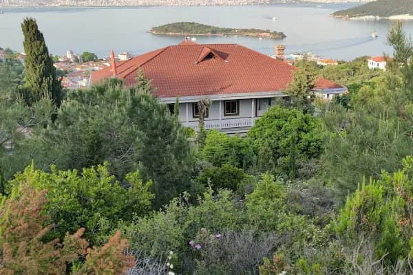 Burgazadası - Yerleşim Yeri - İstanbul Bağcılar