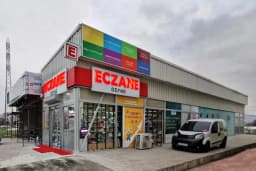 Defne Eczanesi