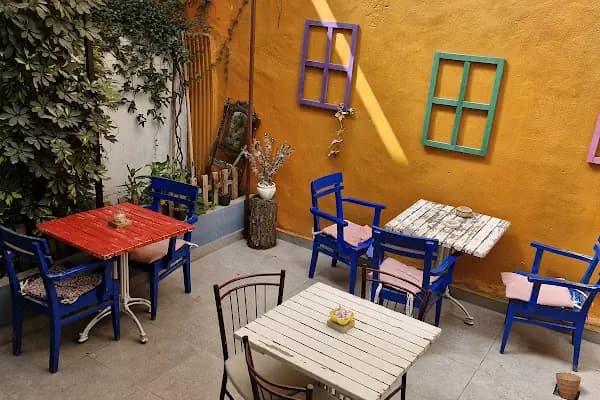 Vesta Cafe - Kafe - İzmir Konak