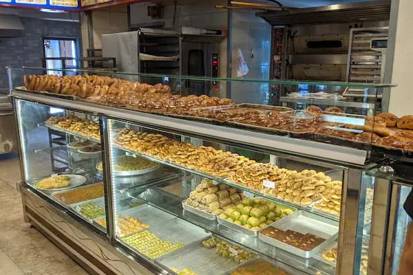 Körfez Unlu Mamulleri - Pastane - Muğla Akçaalan Mahallesi