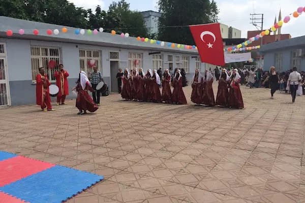 İmamoğlu Halk Egitimi Merkezi - Okul - Adana Pozantı