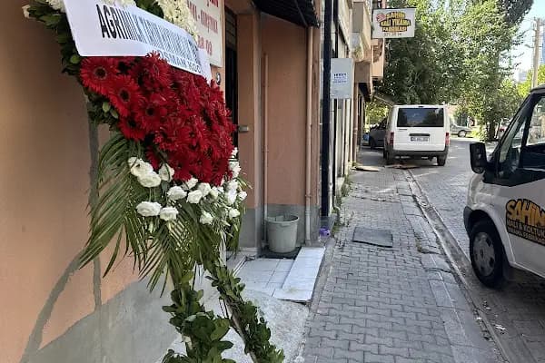 İzmir Çiçekçilik - Bayraklı / Bornova Şubesi - Çiçekçi - İzmir Bayraklı