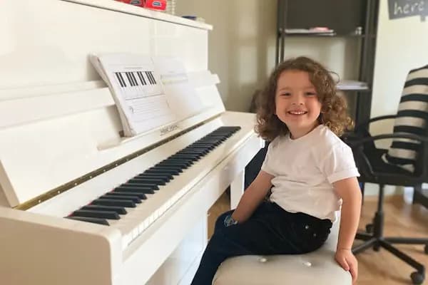Maya Müzik Kursu - Müzik Okulu - İstanbul Ataşehir