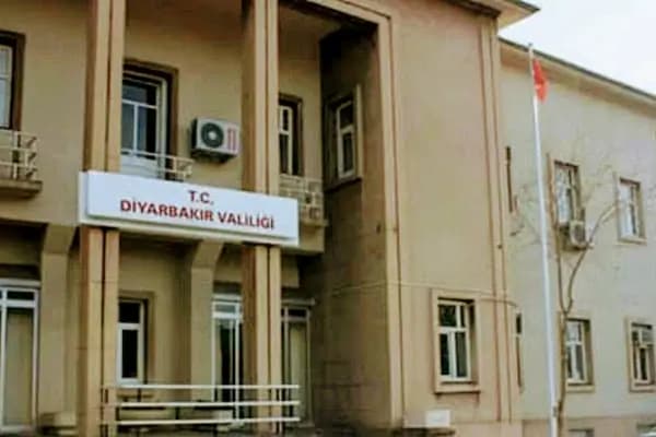 Diyarbakır Valiliği - Devlet Dairesi - Diyarbakır Bağlar