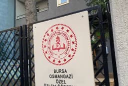 Özlem öğretmen montessori