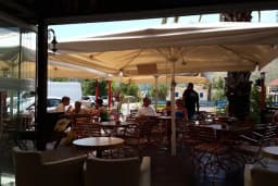 Cafe Anne