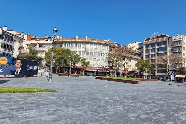 Altieylül Belediyesi - Belediye Binası - Balıkesir Altıeylül