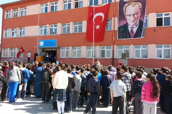 Kutalmışbey Ortaokulu - Okul - Ankara Altındağ