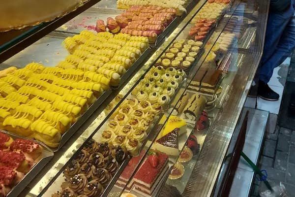 Eklerci Hakan - Pastane - İstanbul Avcılar