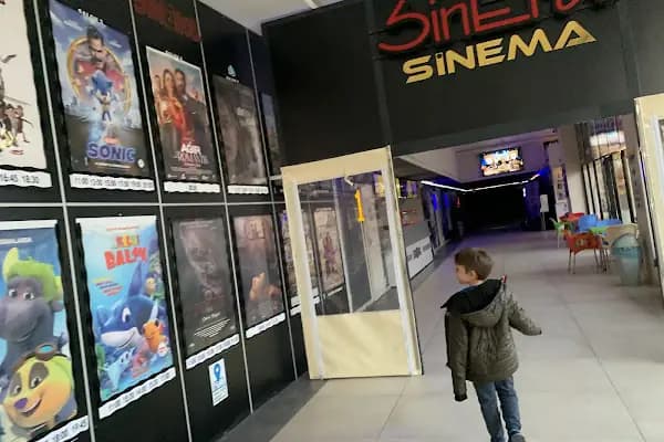 SİNEROL SİNEMALARI - Sinema Salonu - Manisa Bayındırlık Mahallesi