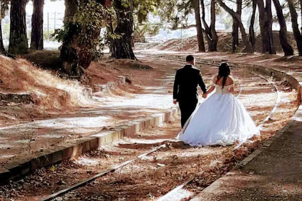 FOTO ÖZGÜR - Fotoğraf Stüdyosu - İzmir Bornova