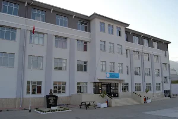 Eroğlu Nuri PROJE İmam Hatip Ortaokulu - Okul - Antalya Finike