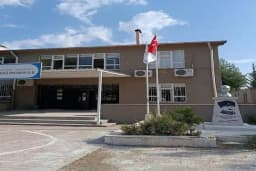 Dağ Ortaokulu