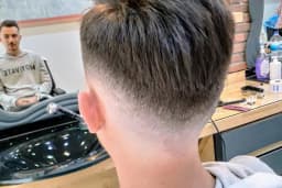 Esin CANBAZ Es&amp;Es Kuaför Salonu
