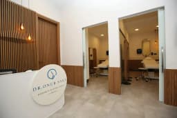 OP. DR. ONUR SAKA - Estetik, Plastik ve Rekonstrüktif Cerrahi Kliniği