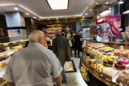 VELİOĞLU Pastane &amp; Unlu Mamüller