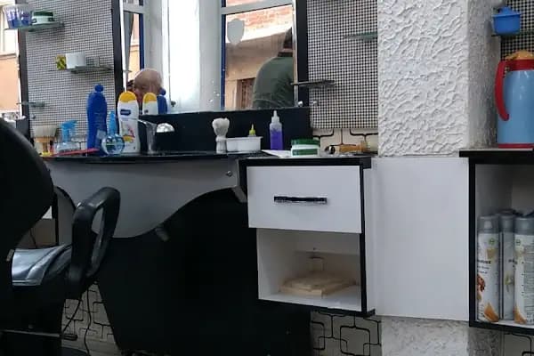 Erkek Kuaförü Ferdi - Berber Dükkanı - İzmir Bornova