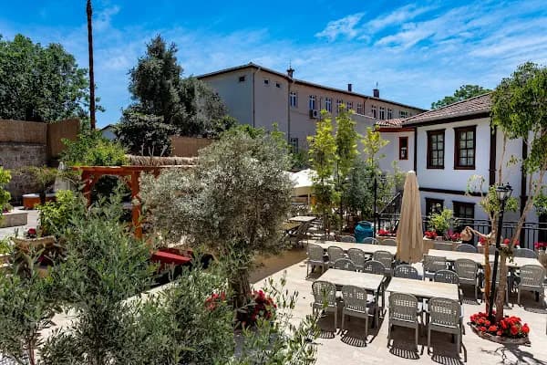Woo Town Suites - Otel - Antalya Döşemealtı