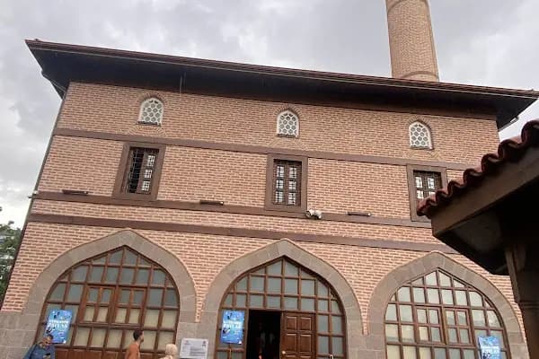 Zincirli Cami - Cami - Ankara Altındağ