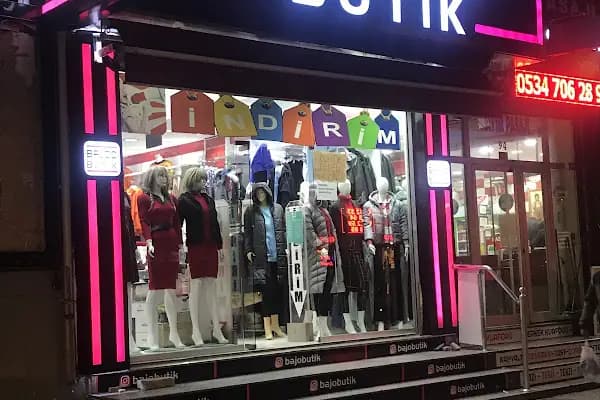 Butik Bajoo - Giyim mağazası - İstanbul Arnavutköy