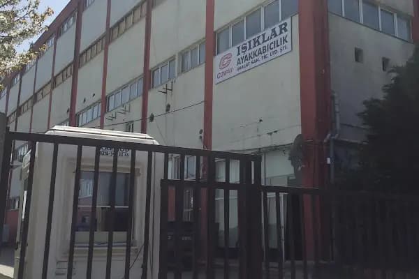 IŞIKLAR AYAKKABICILIK İMALAT SAN.TİC.LTD.ŞTİ - Ayakkabıcı - İstanbul Esenler