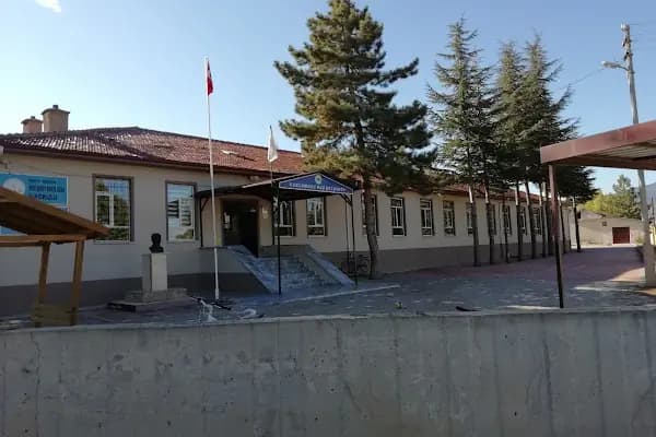 Reis Şehit Mesut Şeker Ortaokulu Akşehir/Konya - Okul - Konya Beyşehir