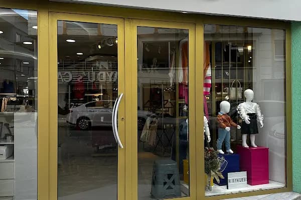 Royales Butik Saruhanlı - Giyim mağazası - Manisa Manisa