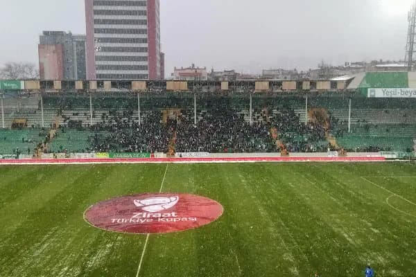 Bursa Atatürk Stadyumu - Stadyum - Bursa Nilüfer