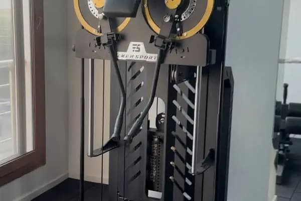 ZEUS GYM - Spor salonu - İzmir Bayraklı